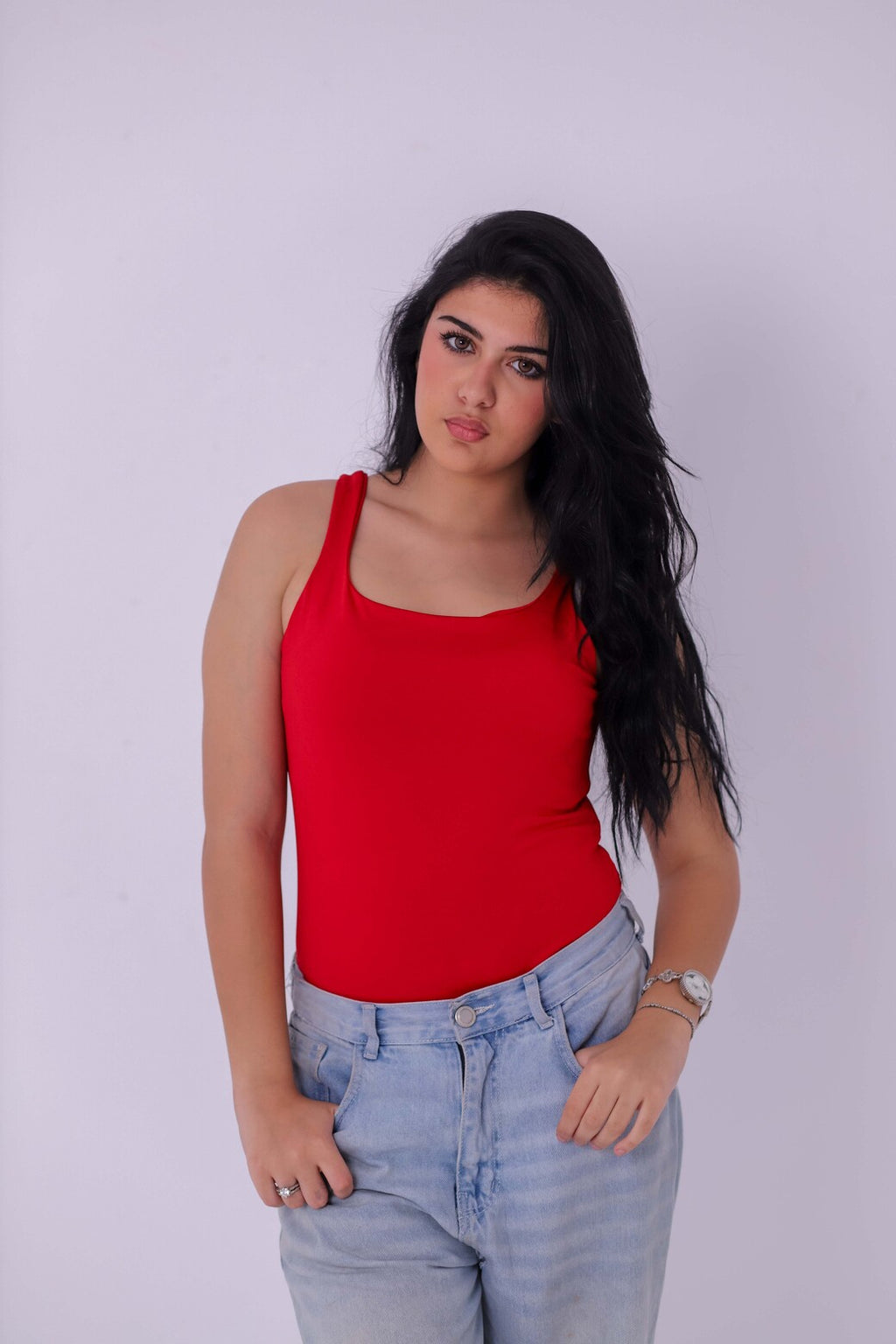 WIDE-PROFILE CUT-OFF TOP